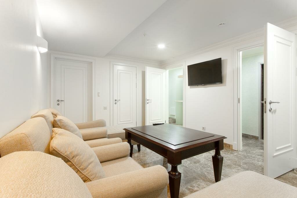 Гостиница Континенталь Белгород-73