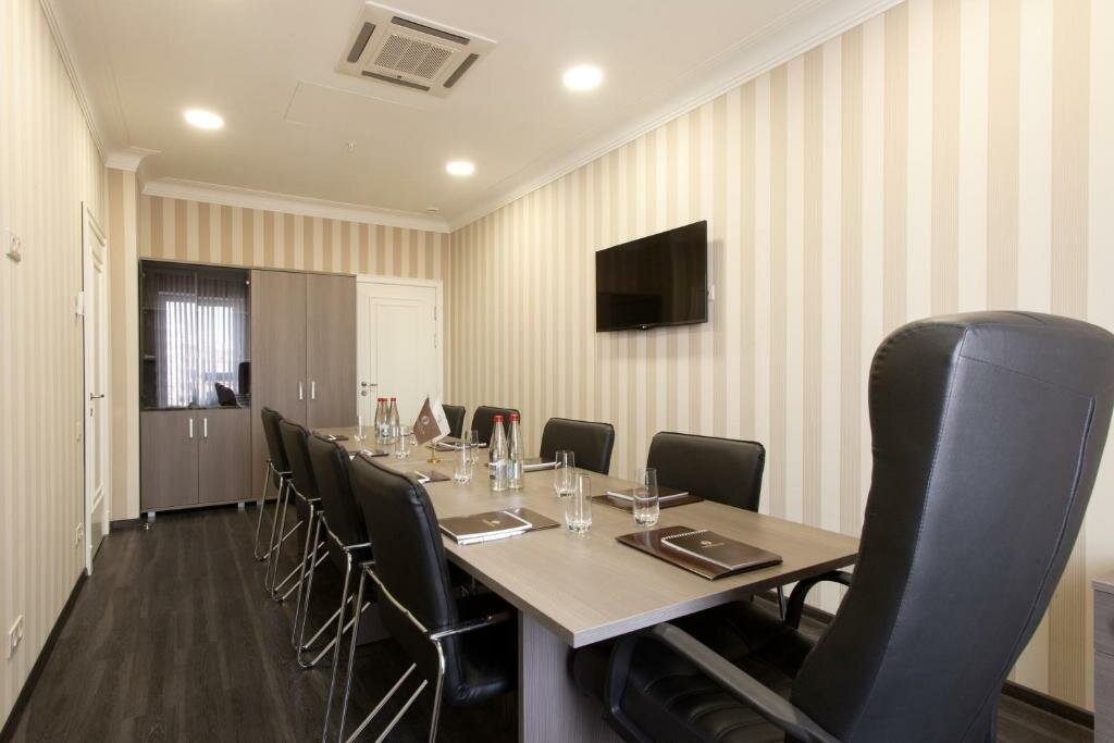 Гостиница Континенталь Белгород-100