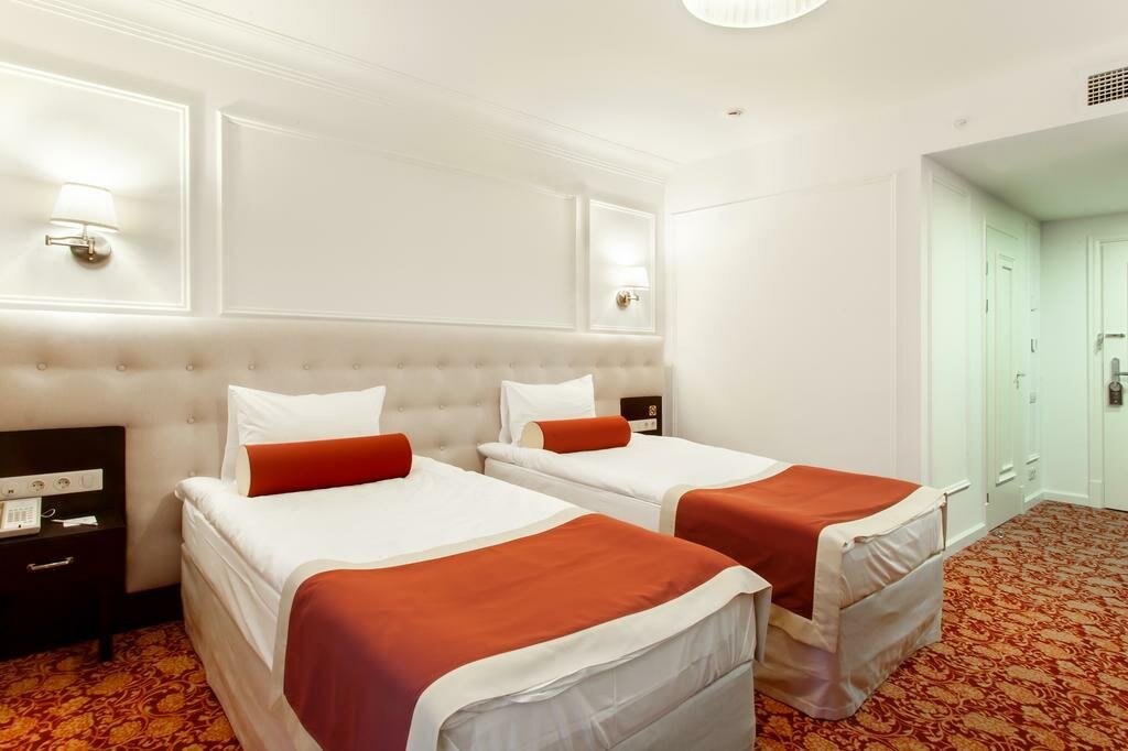 Гостиница Континенталь Белгород-95